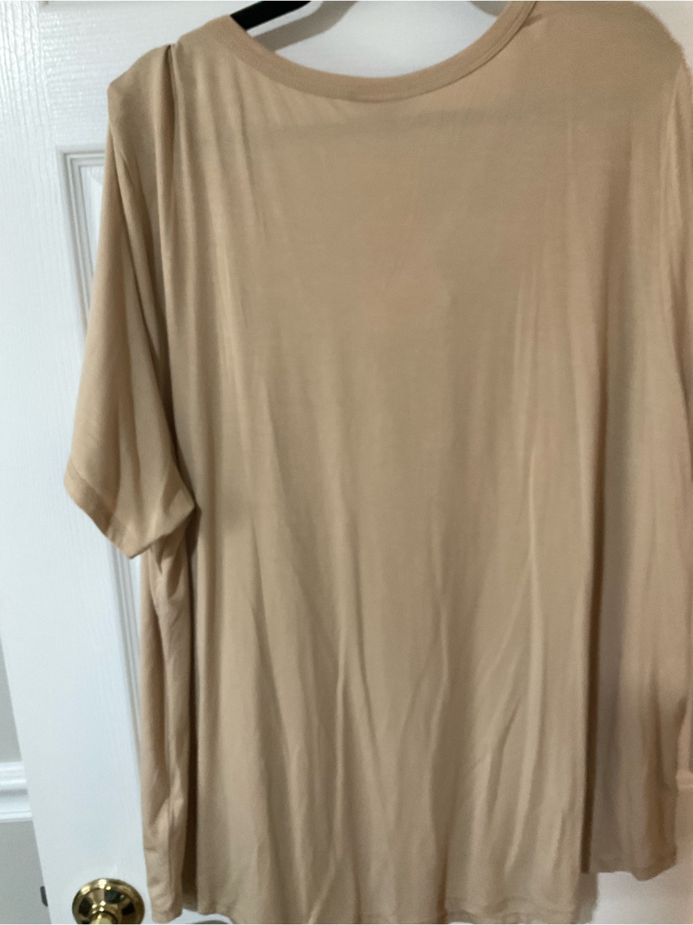 NWT LuLaRoe 3X Beige Bailey Short Sleeve Henley Top - Picture 4 of 5
